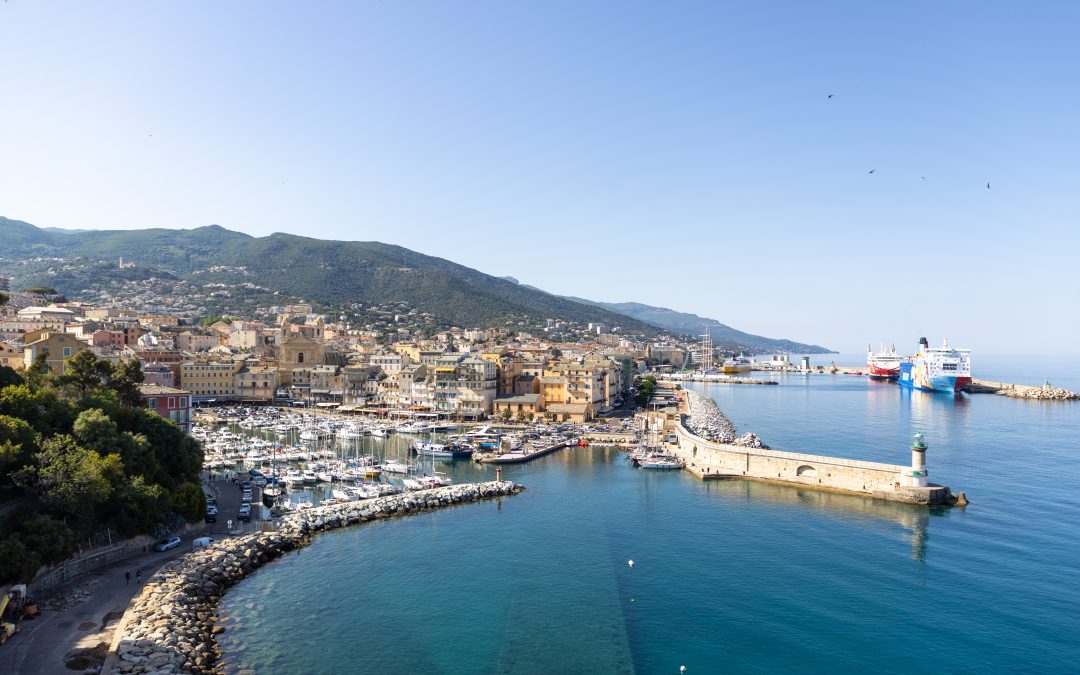 Corse-Matin : « La Corse veut miser sur le tourisme d&rsquo;affaires pour atteindre l&rsquo;étalement touristique rêvé »